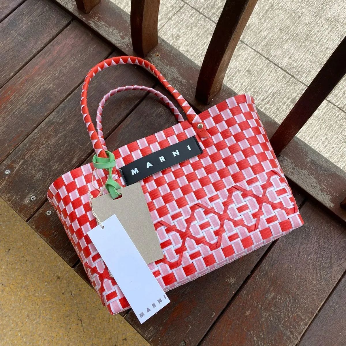 美品 MARNI かごバッグ 編み込みバッグ トートバッグ ハンドバッグ 
