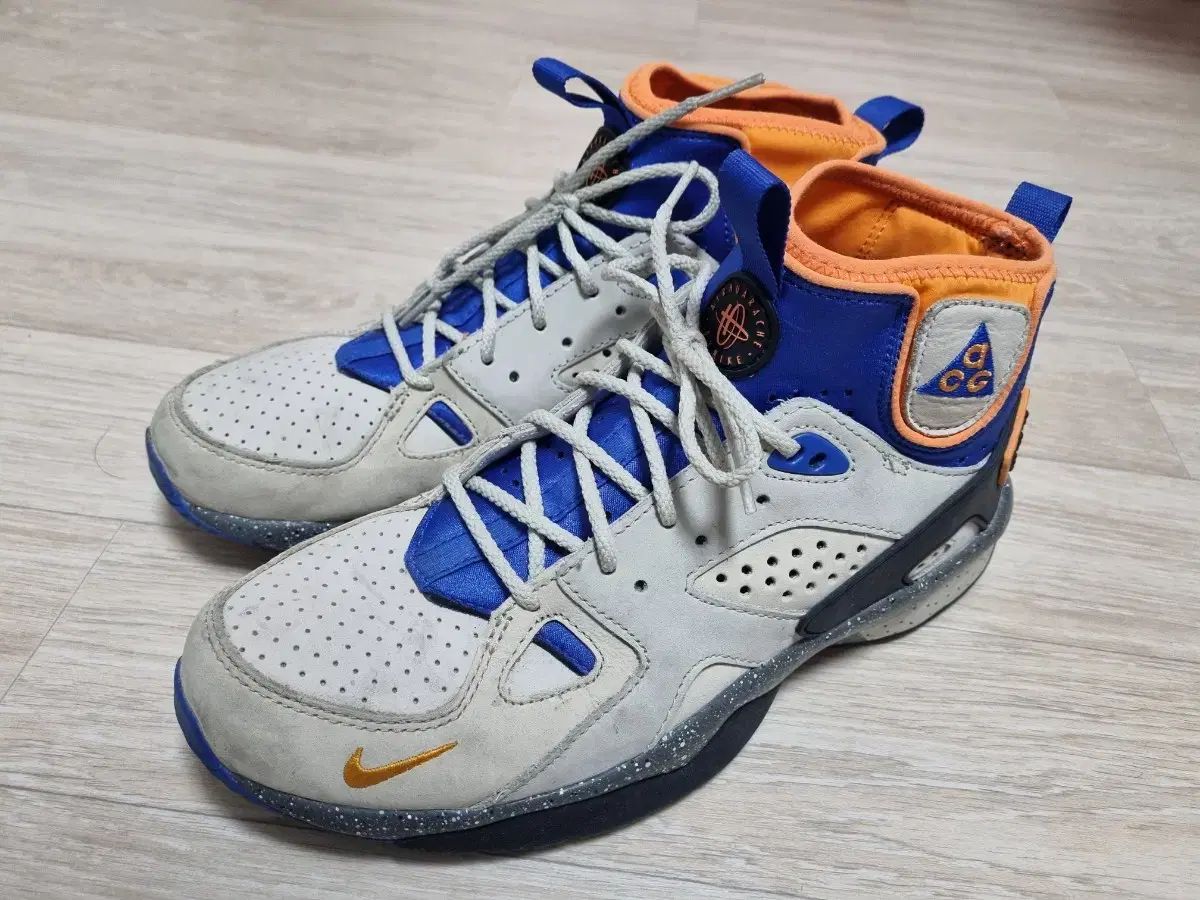 NIKE ナイキ