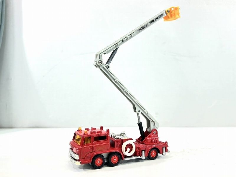 消防車両トミカ トミカ 街を守るぞ!消防車両セット｜トミカギフトセット｜限定品