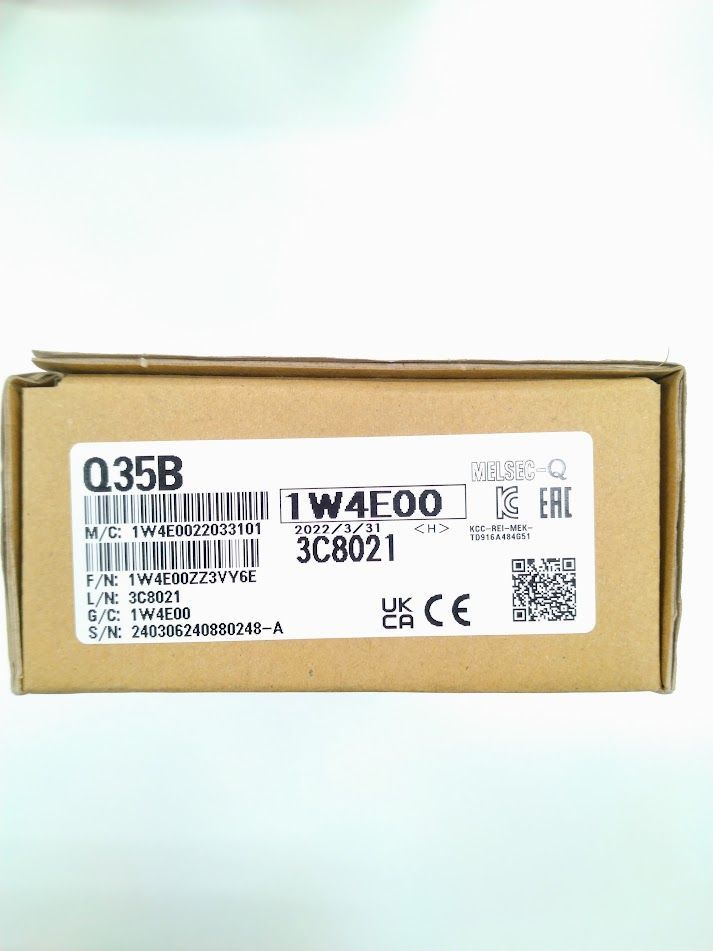 三菱電機 Q35B 1W4E00 1個 新品未開封三菱電機基本ベース