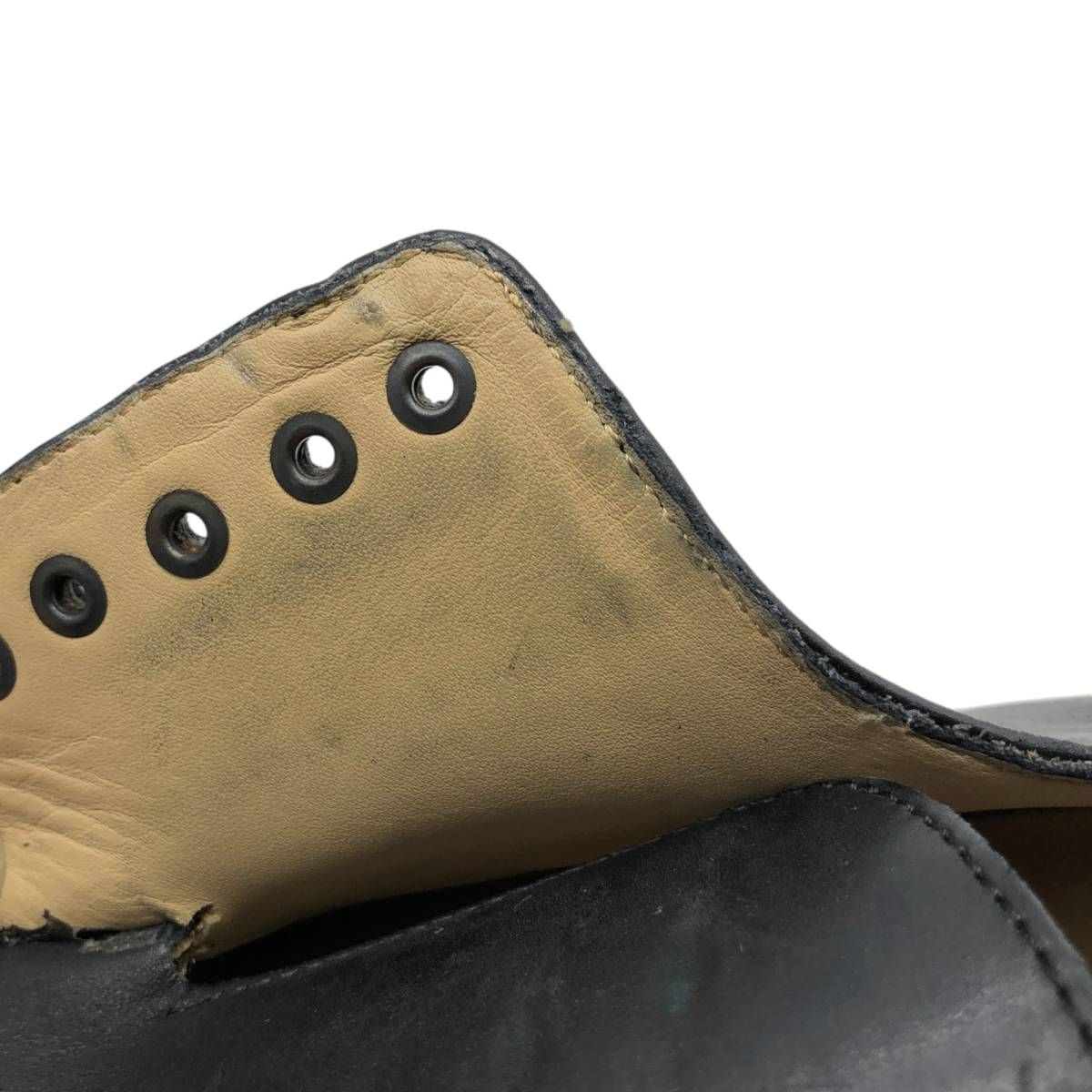 ストレートチップシューズ