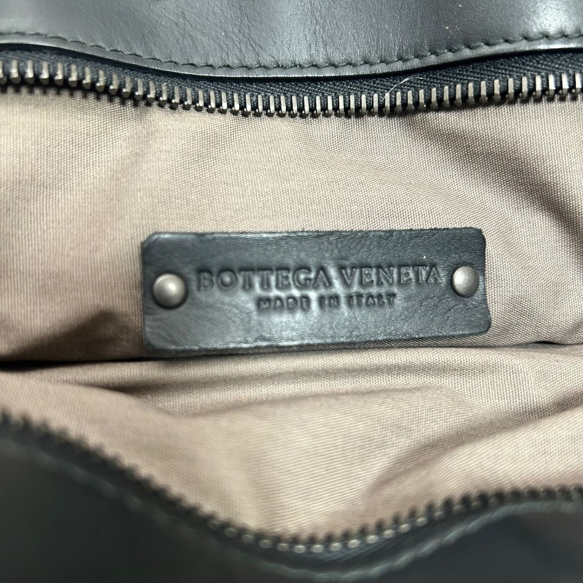 BOTTEGA VENETA(ボッテガヴェネタ) ハンドバッグ イントレチャート 黒 レザー