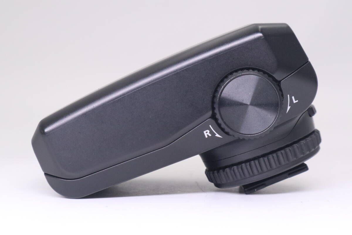 ニコン ブラック