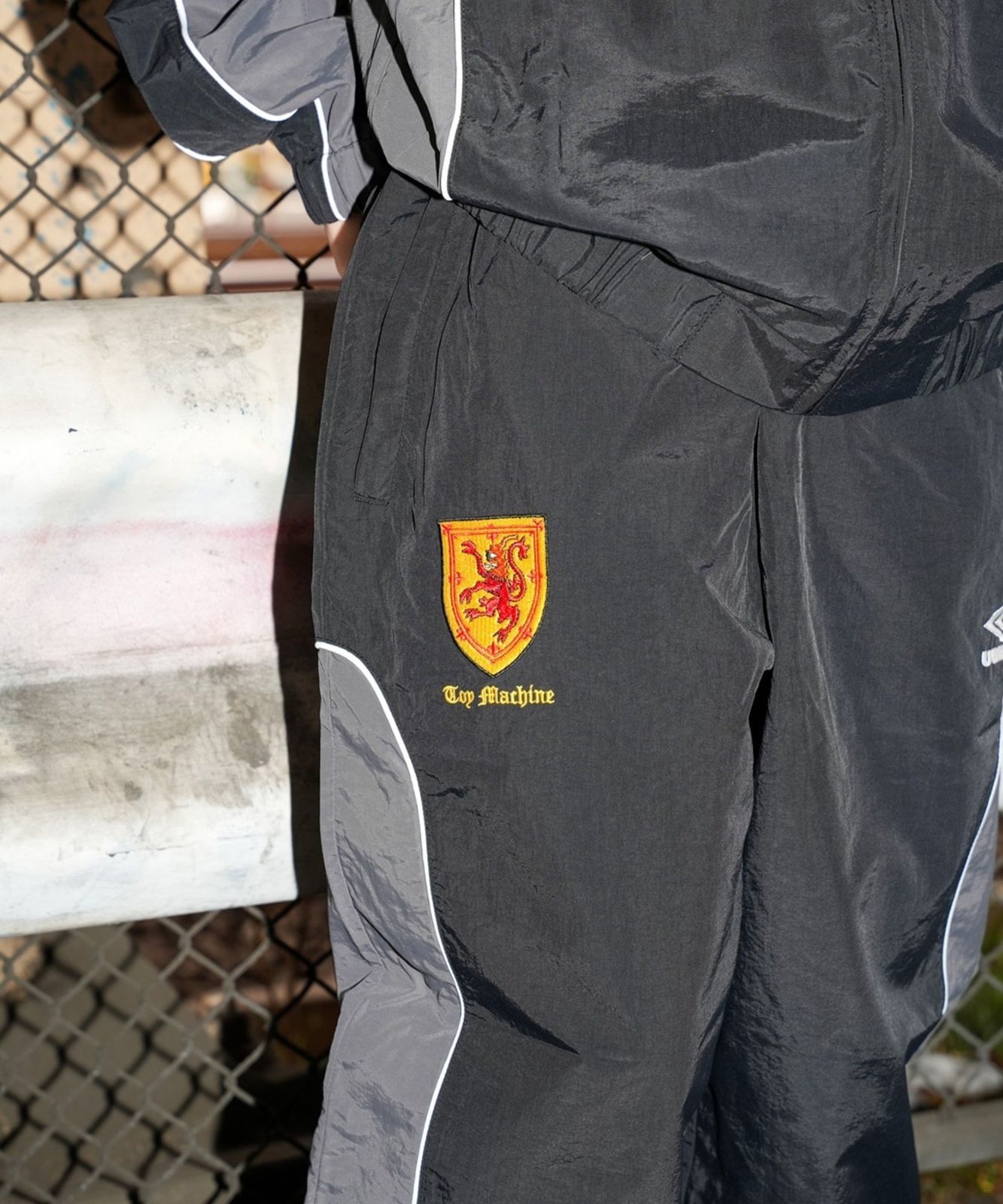 ムラサキ公式 UMBRO