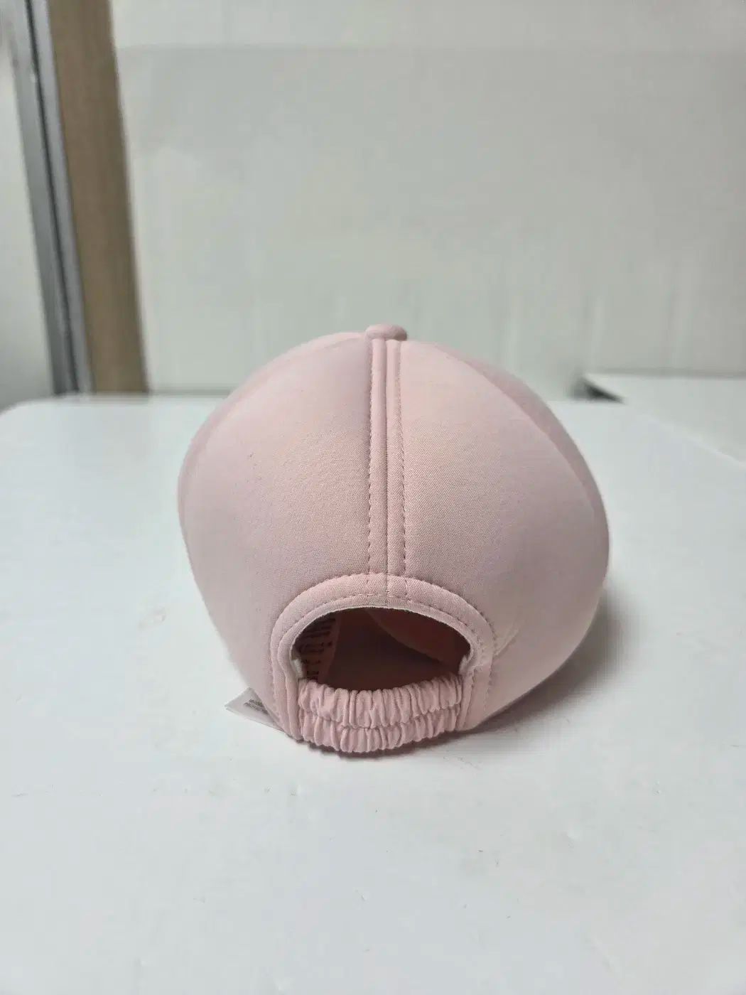 ピンク