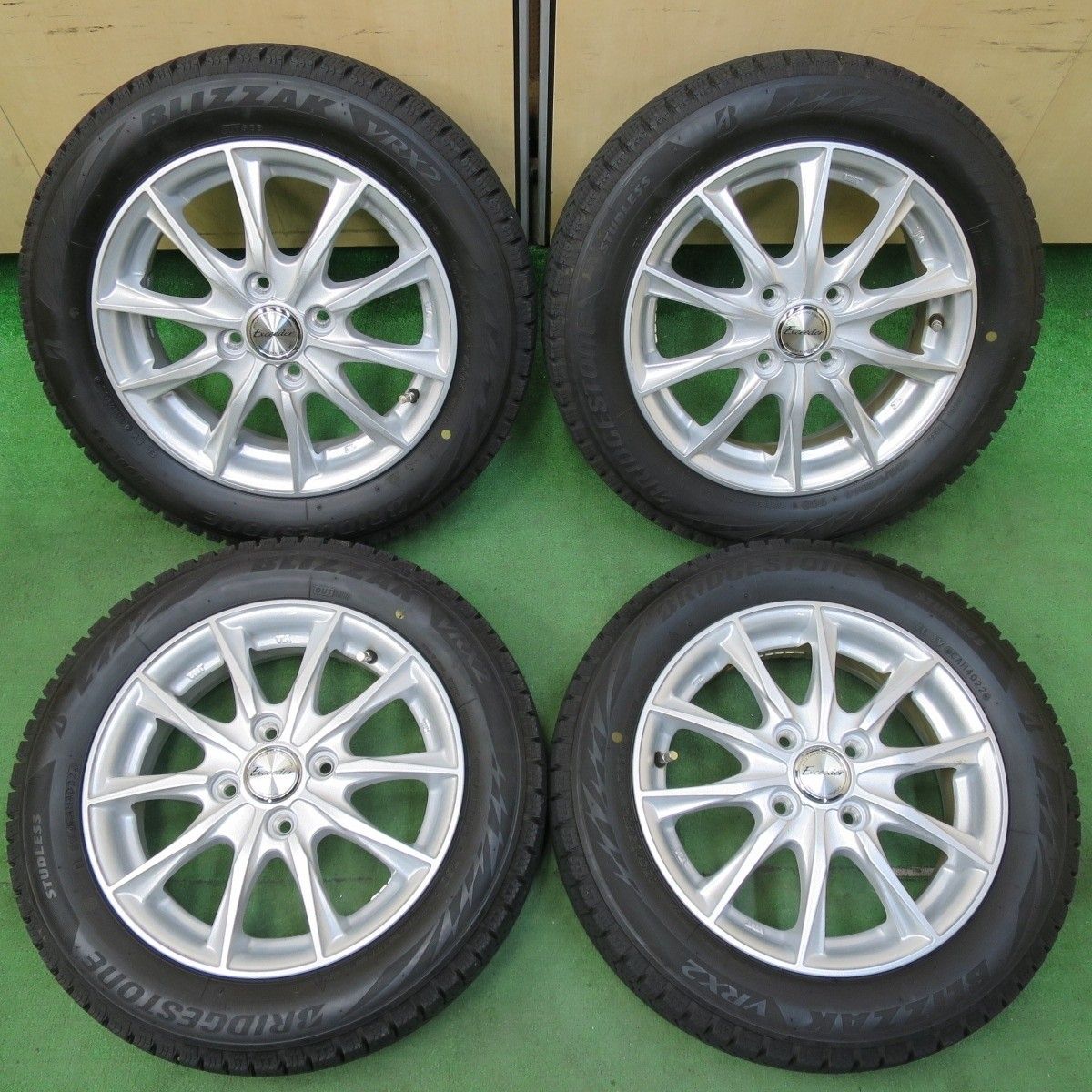 155/65r14 バリ溝2022 バリ溝！22年！9.5分以上☆スタッドレス 155/65R14 ブリヂストン
