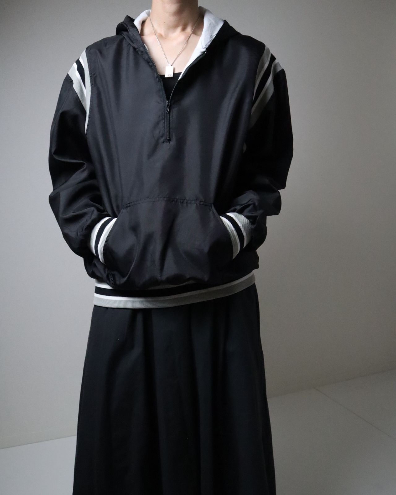 USA製 ライン デザイン リブ ナイロン アノラックパーカ 黒 70s 80s USA made line design rib anorak black USA製 vintage ライン