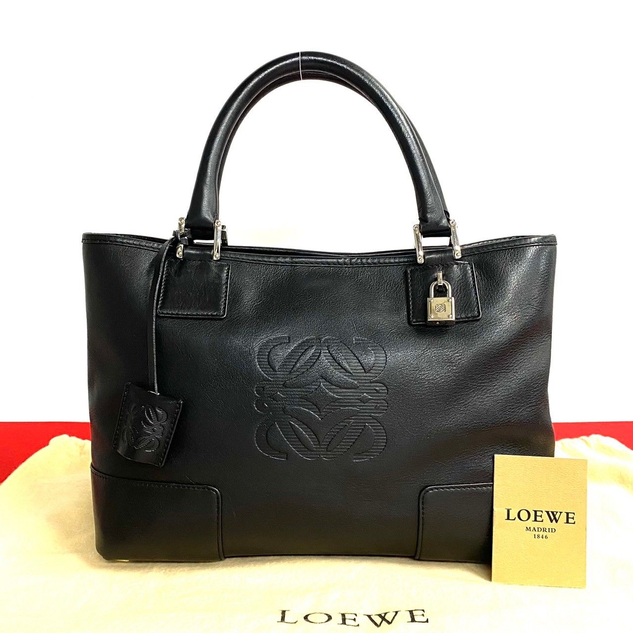 美品✨LOEWE フスタ アナグラム レザー ハンドバッグ パドロック 鍵付 黒 美品✨LOEWE フスタ アナグラム レザー ハンドバッグ パドロック
