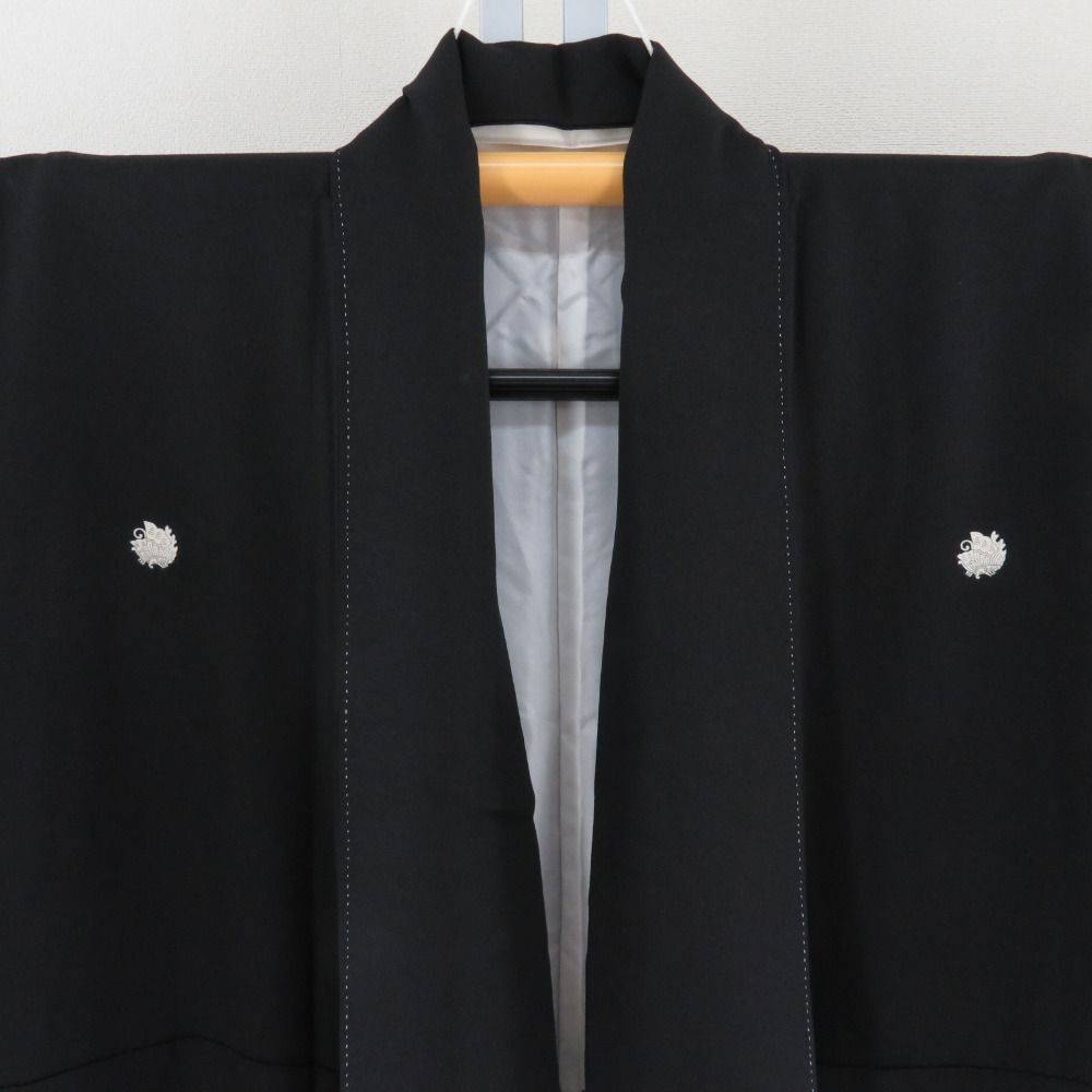 黒留袖 オシドリに花々文様 作家物 落款付 揚羽蝶紋 正絹 比翼付 袷 広衿 礼装着物 フォーマル 仕立て上がり 身丈163cm 【キモノオフ野々市若松店】 黒留袖 オシドリに花々文様 作家物 落款付 揚羽蝶紋 正絹 比翼付 袷 広