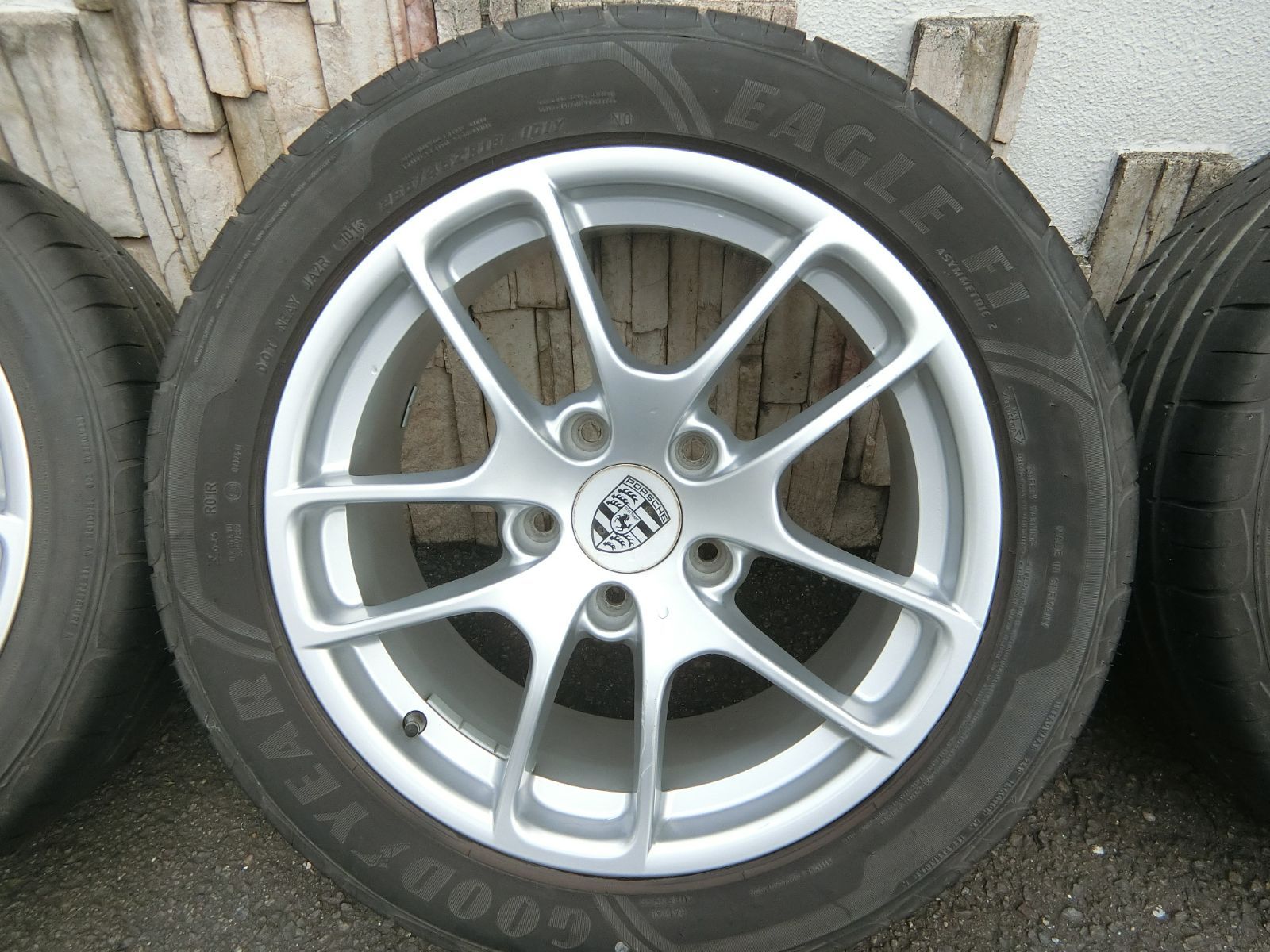 Porsche 981 ケイマン ボクスター カレラS ホイール 4本セット Porsche 981 ケイマン ボクスター カレラS ホイール 4本セット Porsche