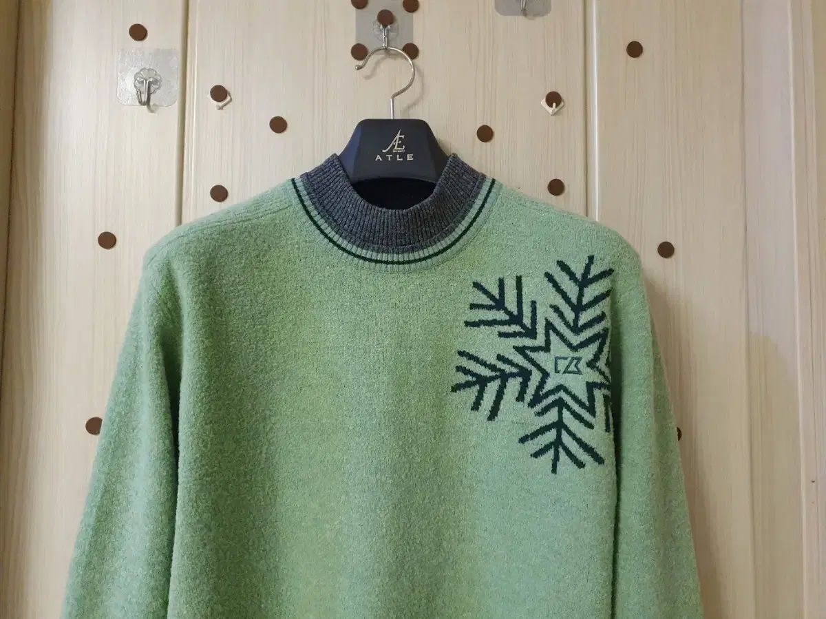 カッターアンドバック 95 ウール ニット 防風 ライトグリーン色