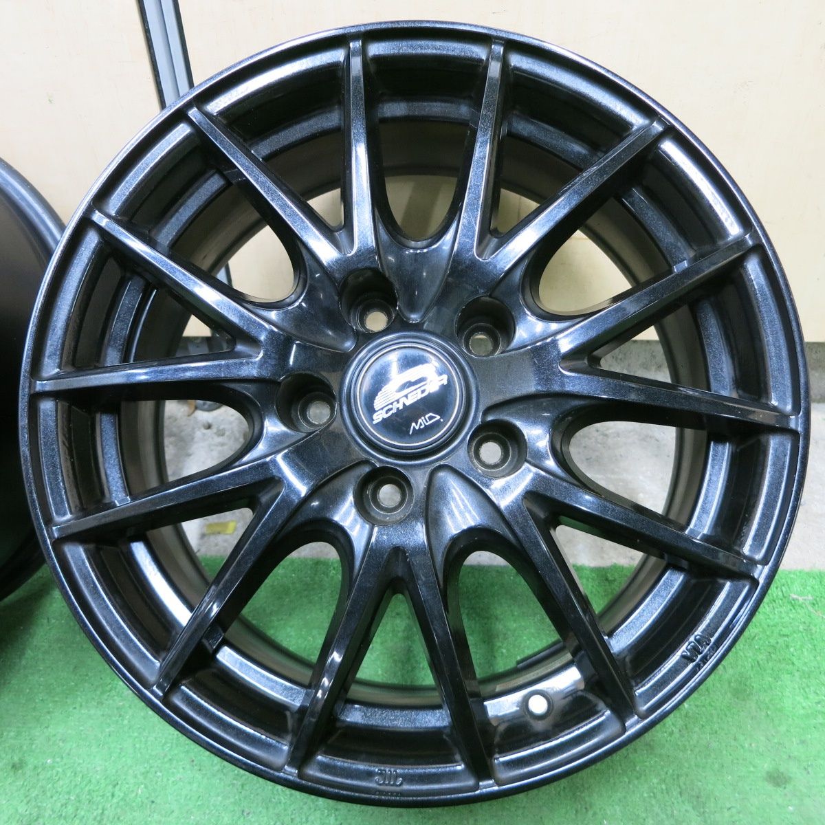 MiD シュナイダー