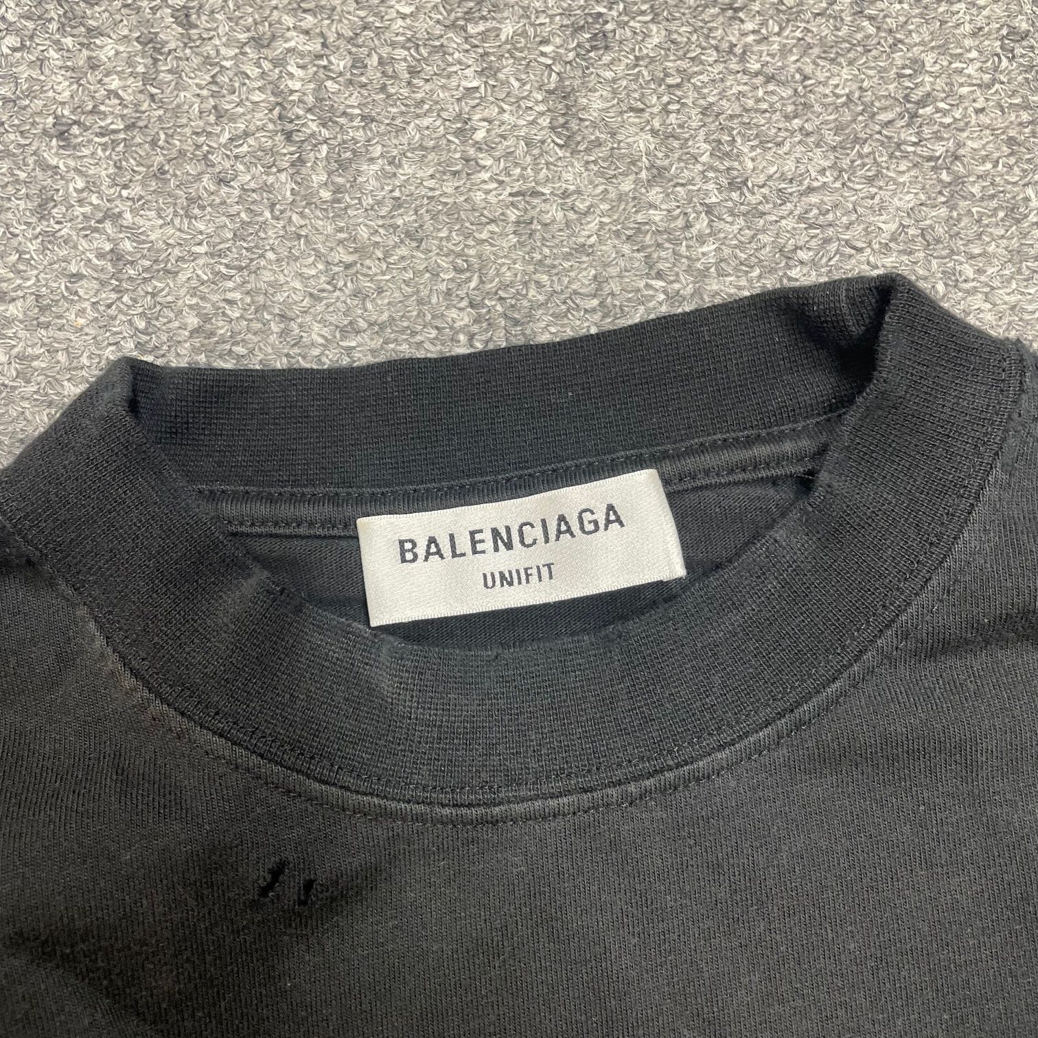 国内正規 BALENCIAGA　ユーズド加工 ロングスリーブ T 22ss 国内正規 BALENCIAGA 22SS ユーズド加工 ロングスリーブ Tシャツ