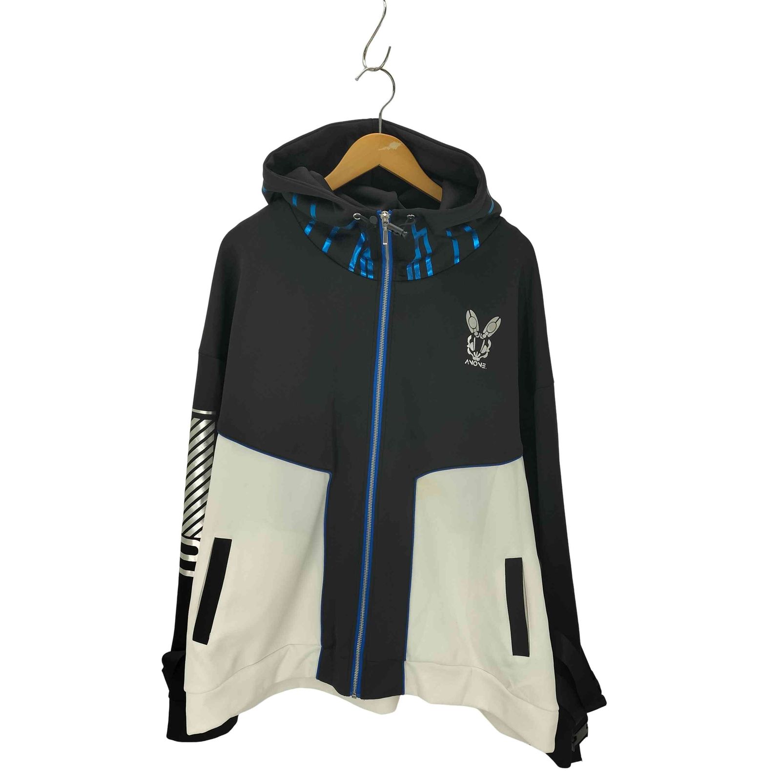 USED古着(ユーズドフルギ) ililil サイバージャージパーカー レディース 表記無  中古 古着 1242 ユーズドフルギ USED古着 ililil サイバージャージパーカー