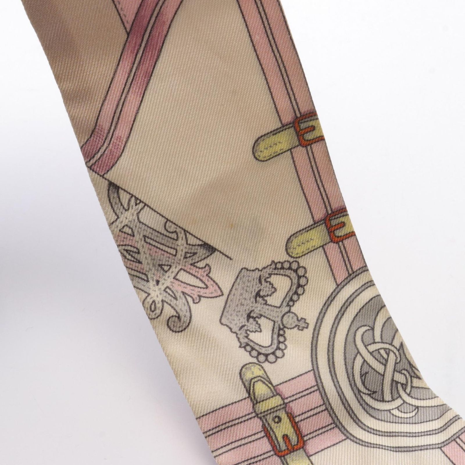 【美品】HERMESツイリー GRANDE TENUE馬の礼装　スカーフ 美品】HERMESツイリー GRANDE TENUE馬の礼装 スカーフ エルメス カレ90