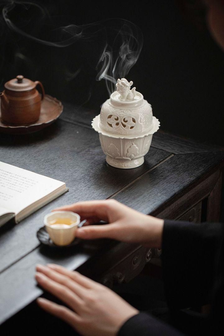 青磁瑞獅子茶道香炉 盤香炉 檀香炉 茶道具 香道具 工芸品 置物