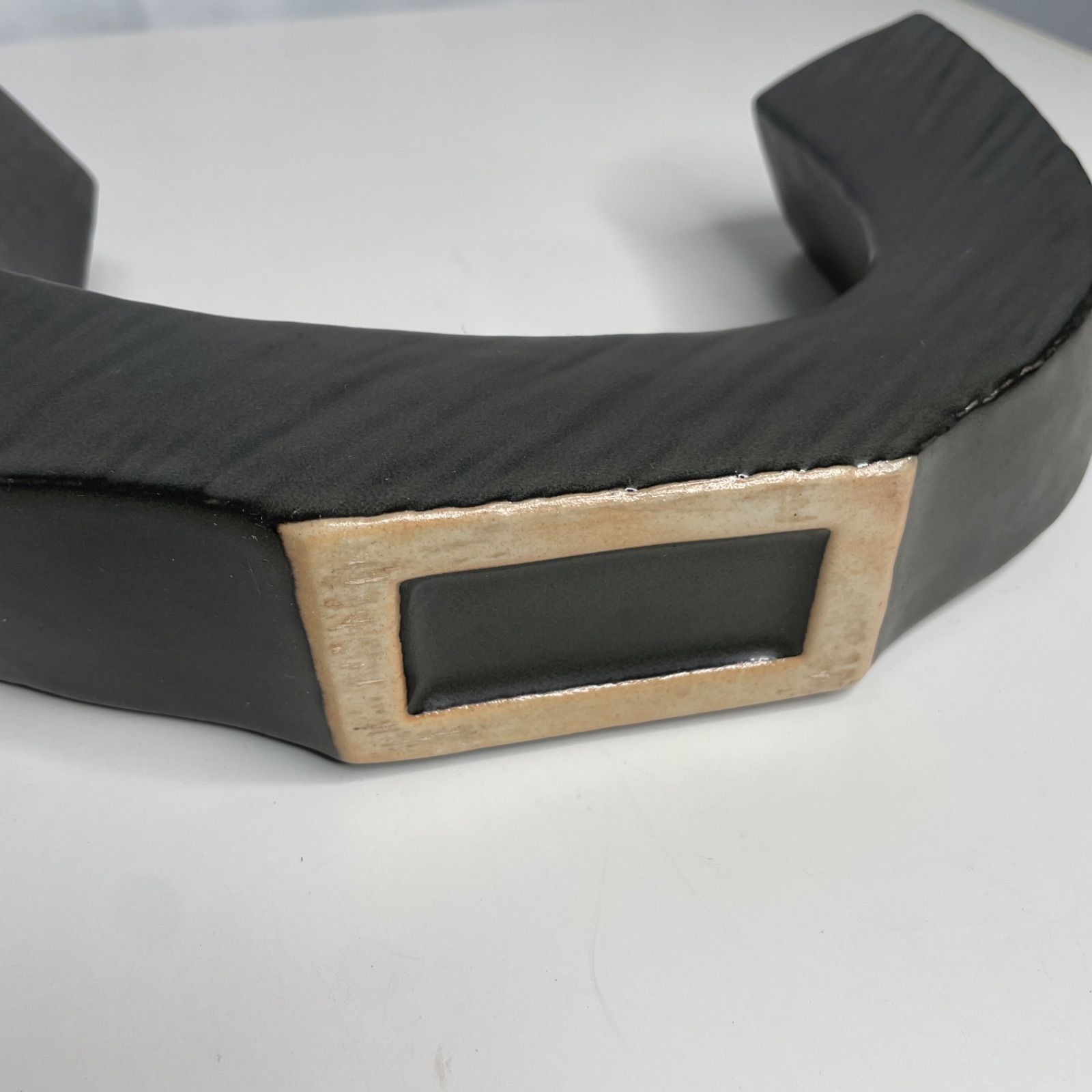 ○株式会社 蘭 黒U字型 草月 花器 フラワーベース ストア 花瓶