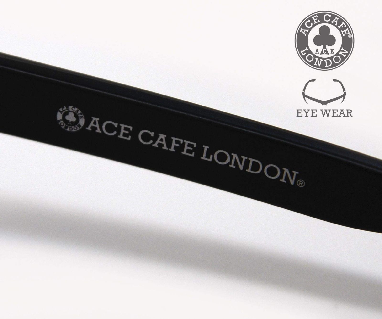 LONDON CAFE