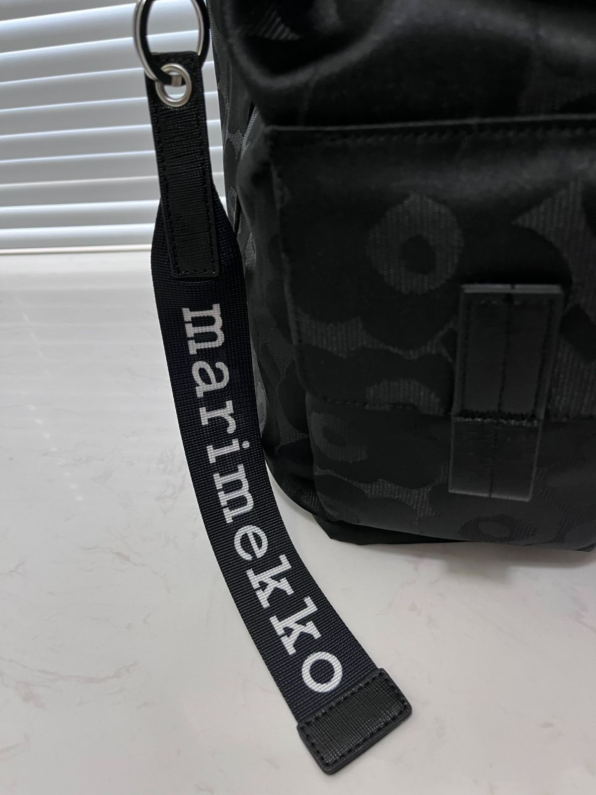 Marimekko マリメッコ リュック バックパック Everything Backpack Unikko ウニッコ 花柄付き サイズL