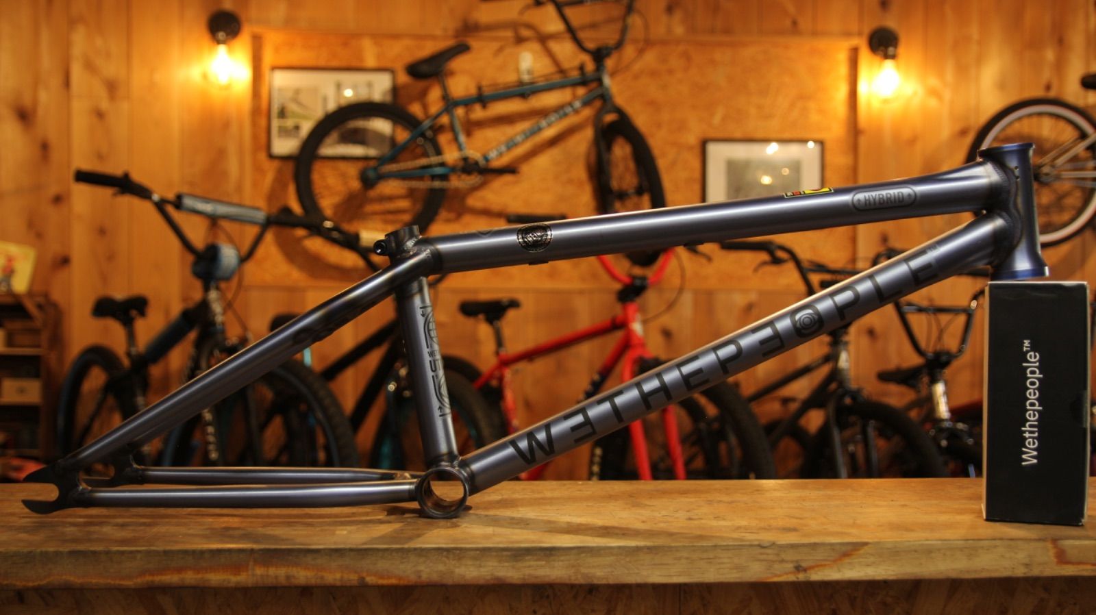 WETHEPEOPLE 20.5インチ フレーム チェーン付き （WETHEPEOPLE