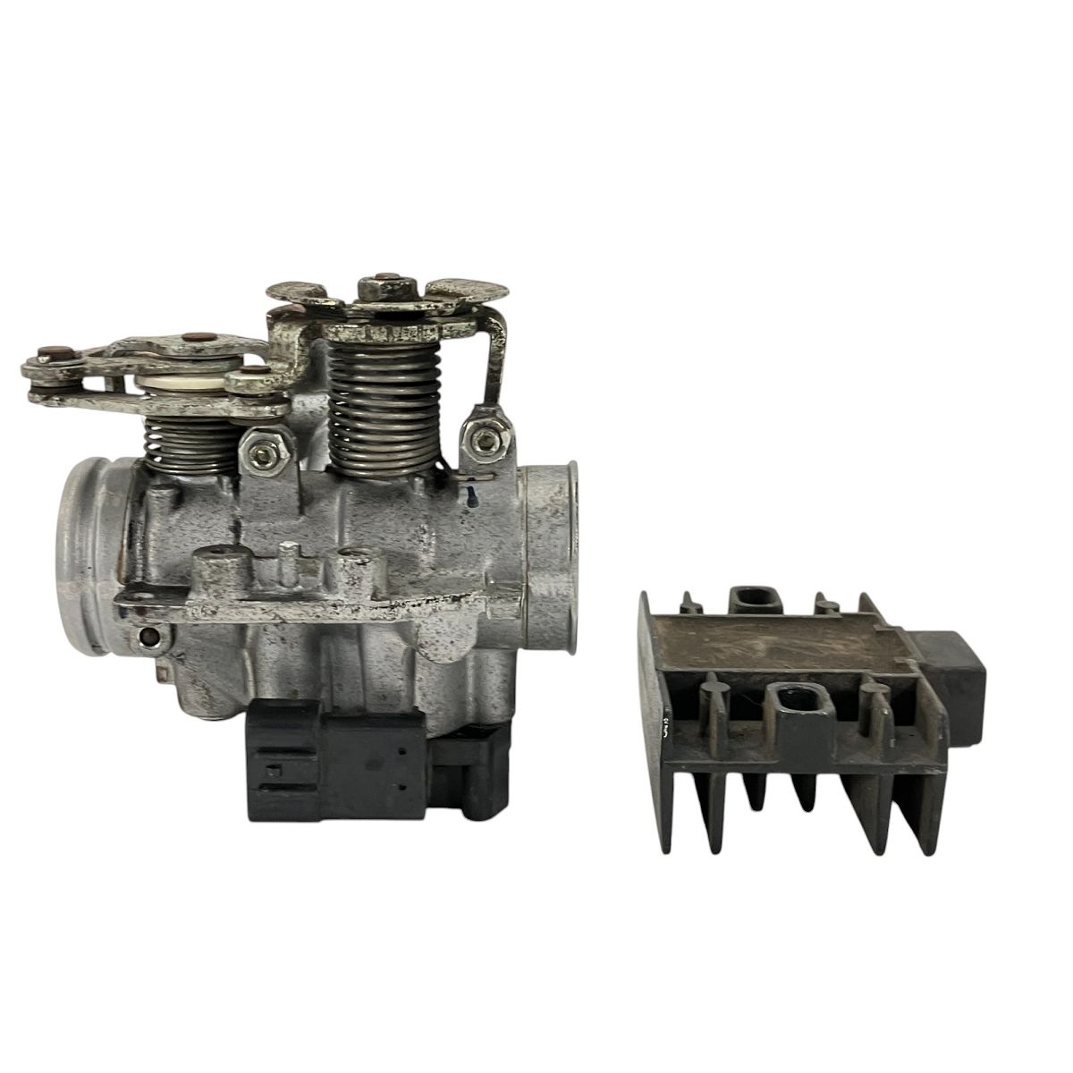 YAMAHA ヤマハ 2CM-E3750-03 純正 スロットルボディ ASSY アセンブリ ジャンク W10333309 BRIGHTFACE_UK