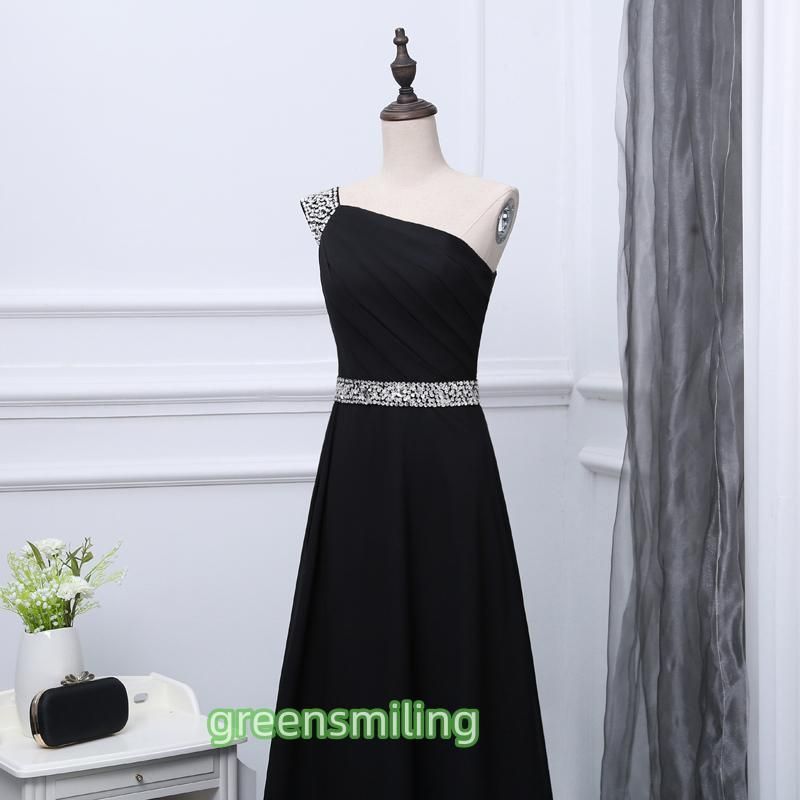 スパンコール輝く✨ラテンドレス ダンスパーティーや発表会に最適な