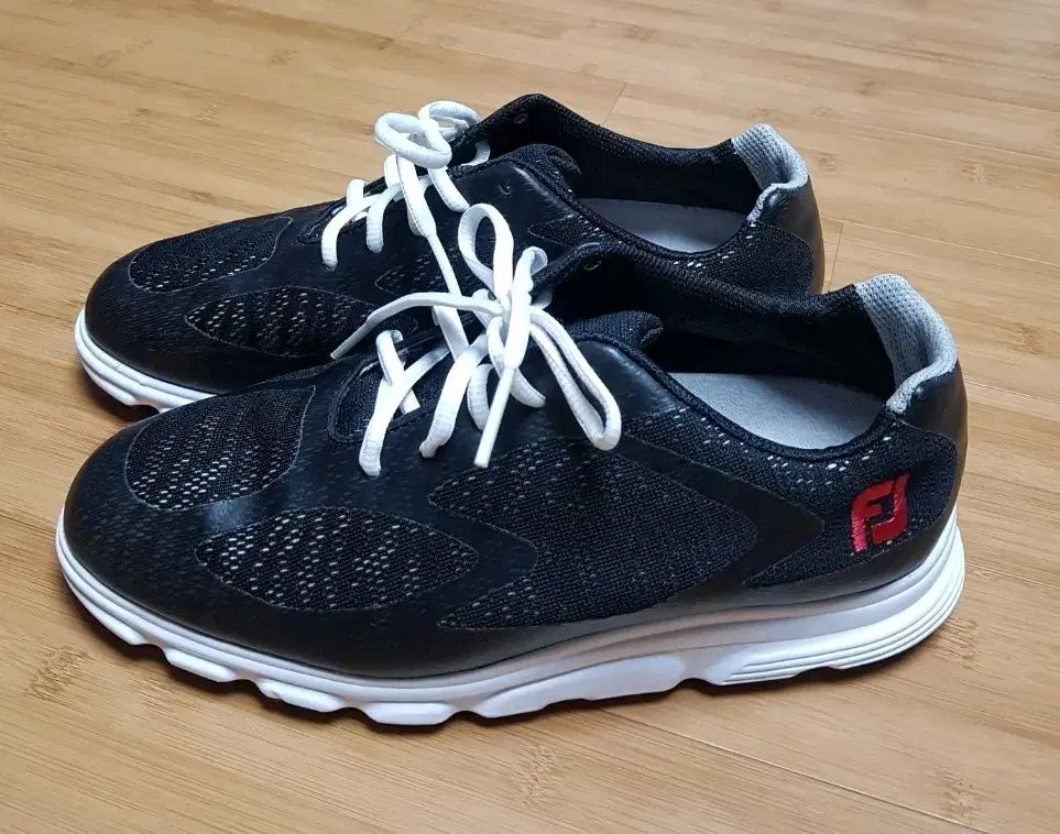 FootJoy