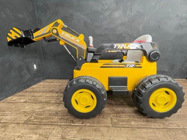 こども用電動乗用 ショベルカー　RA-EXCA Amazon.co.jp: ・・こども用電動乗用 ショベルカー RA-EXCA