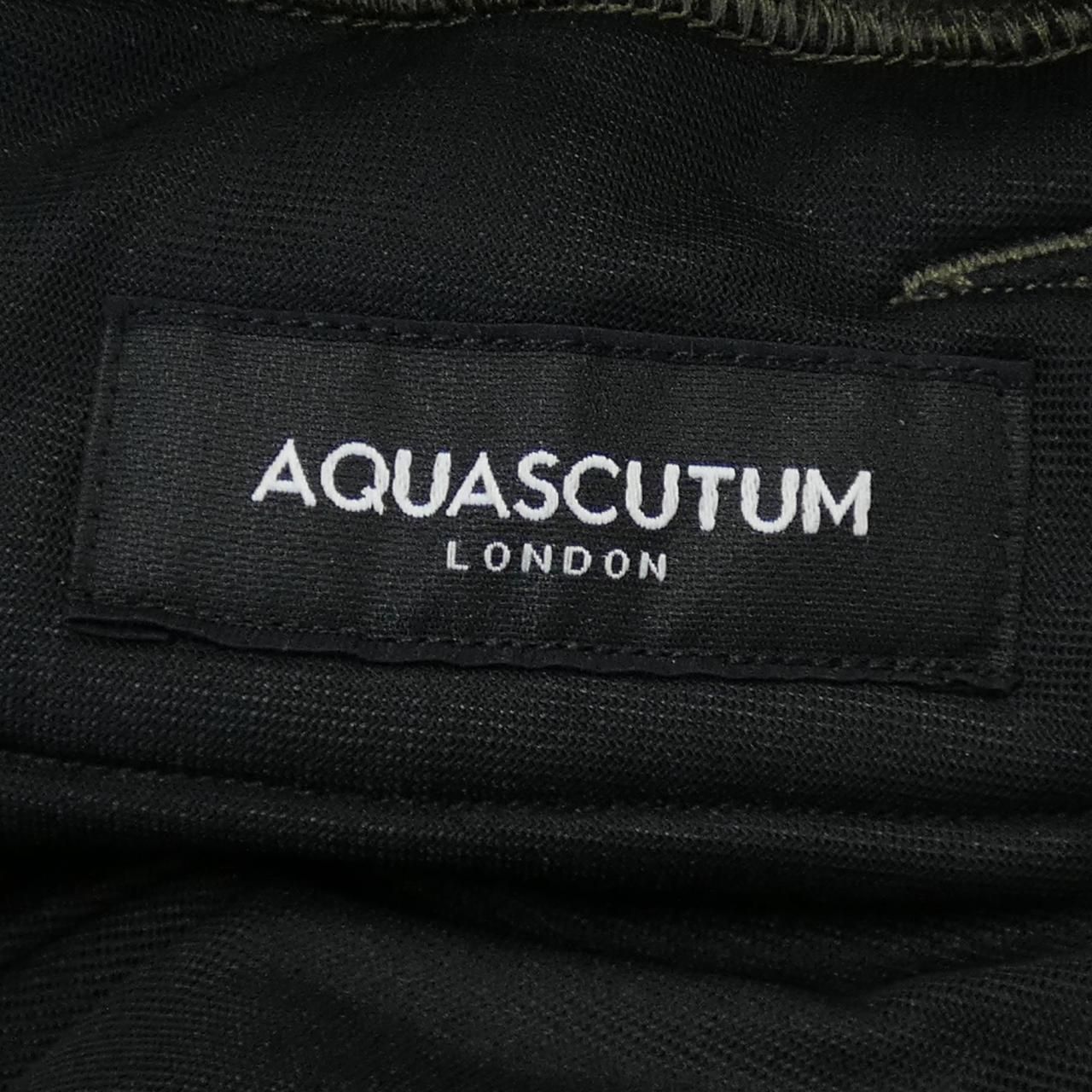 アクアスキュータム Aquascutum