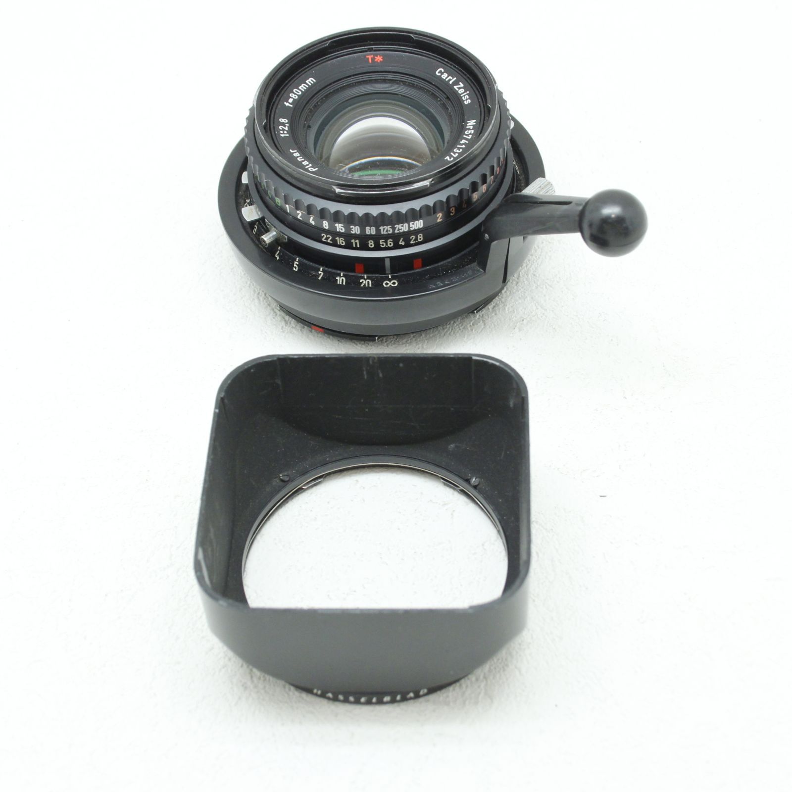 F2.8 T＊