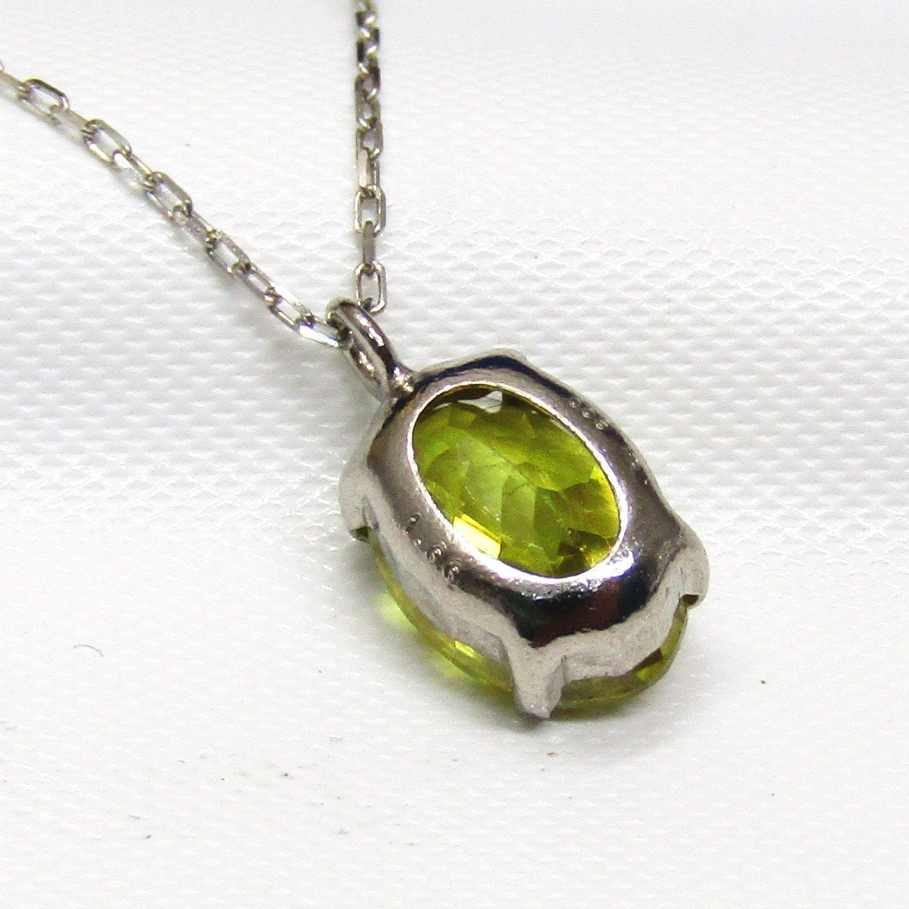 プラチナ！天然スフェーンペンダントネックレス【1点限り！】 - メルカリ 