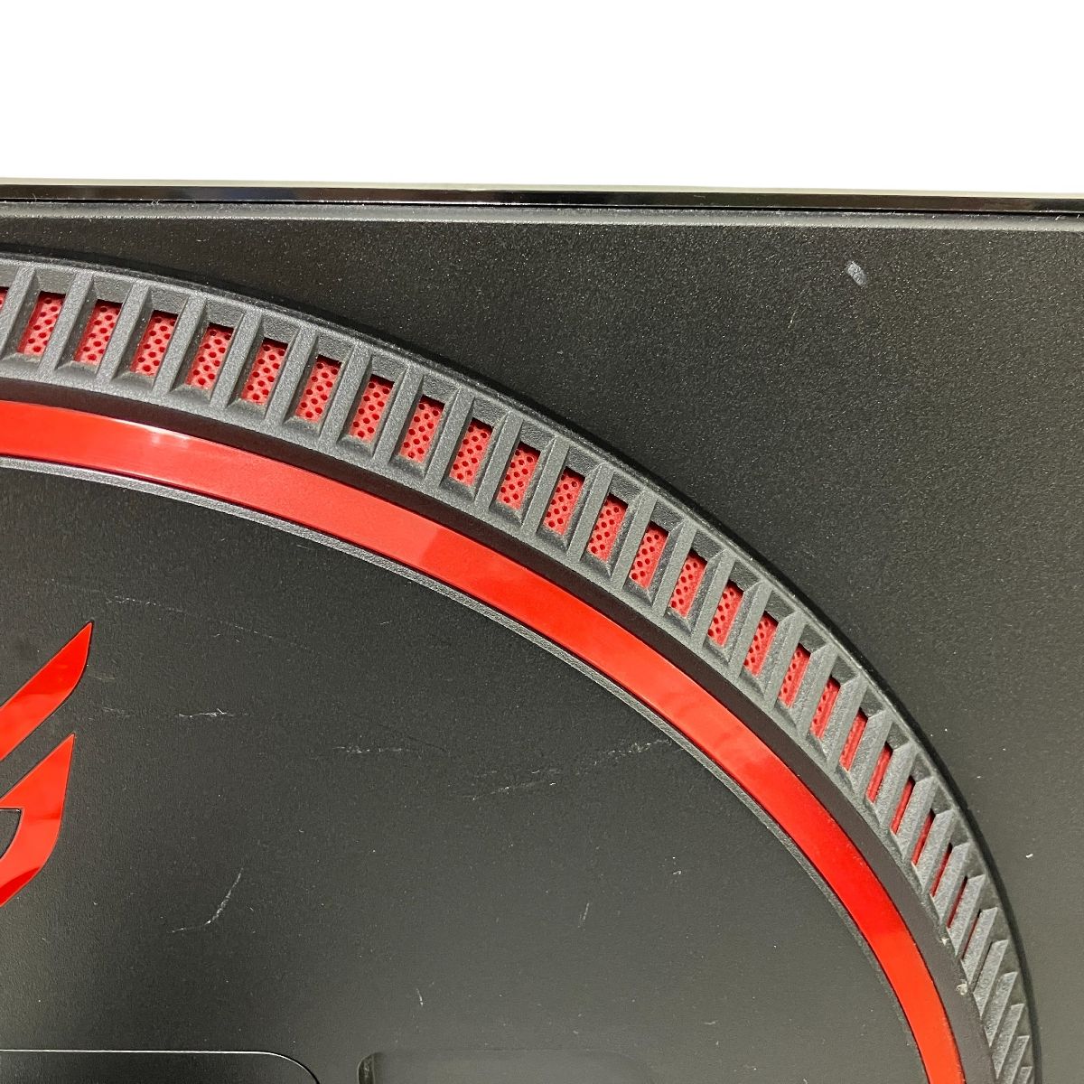 モニター 31.5インチ