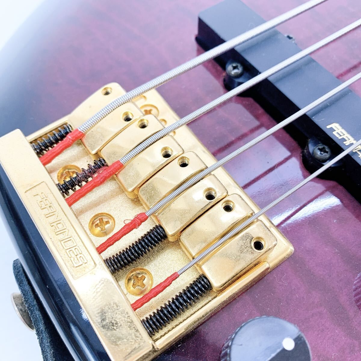 フェルナンデス エレキベース