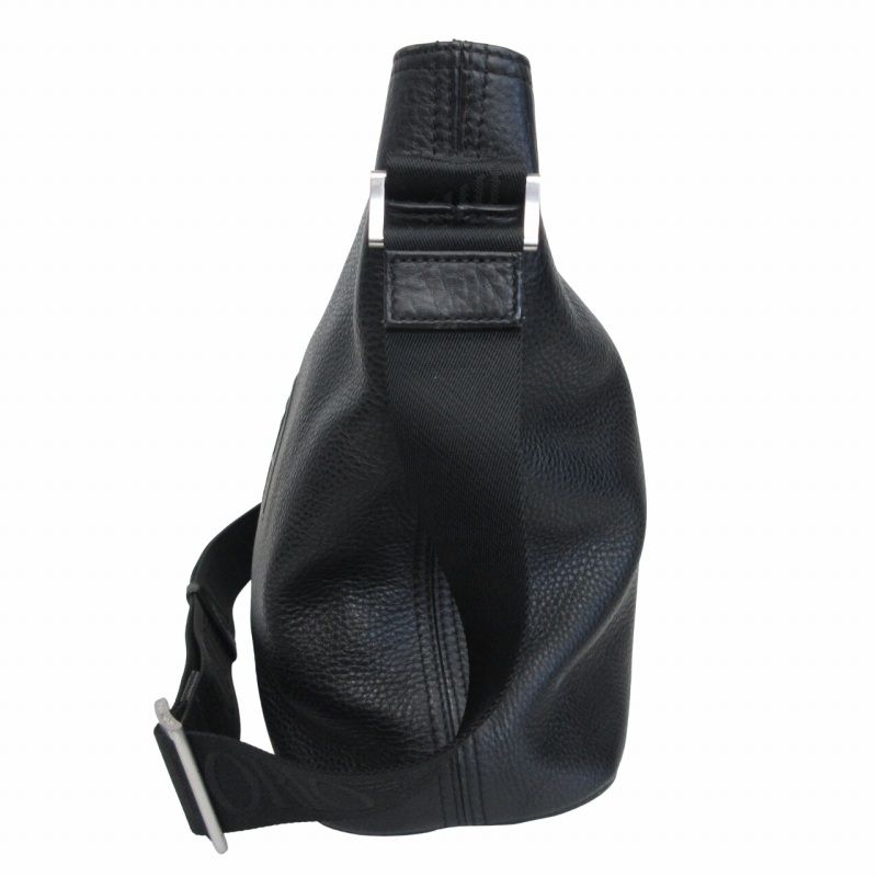 エンポリオアルマーニ EMPORIO ARMANI EA7 レザー ショルダー