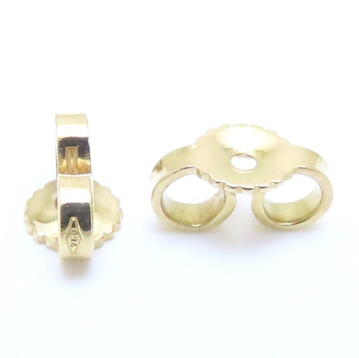 Ponte Vecchio ポンテヴェキオ フラワーモチーフ ピアス エメラルド