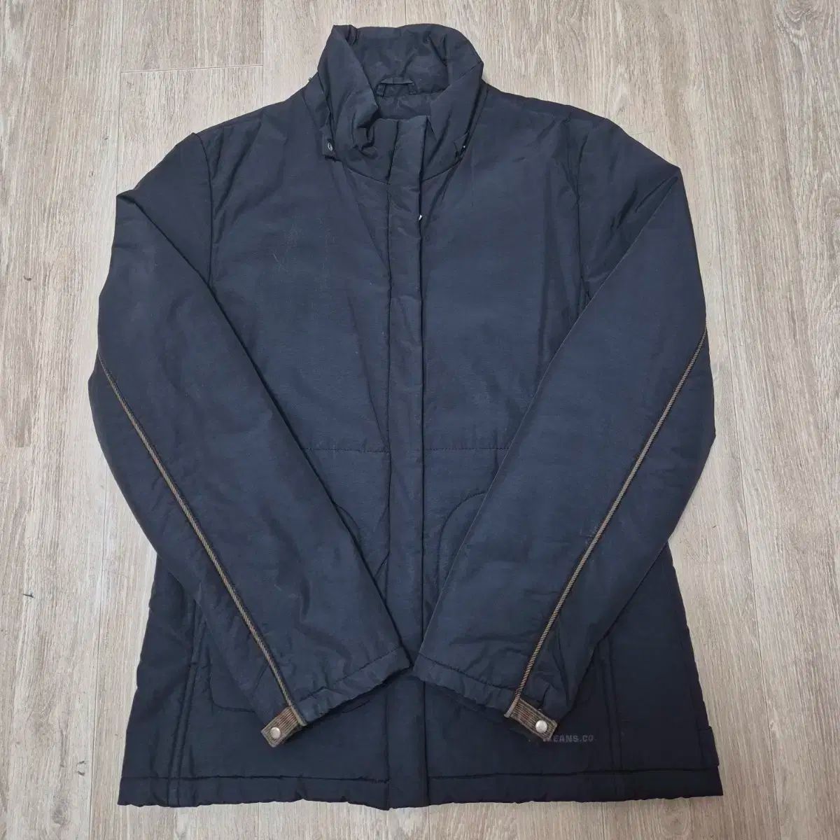 【雷市場（ポンジャン）商品韓国直送】 LEE(リー) ジーンズ Lee Jeans メンズ サイドライン ダウンジャケット ブルゾン
