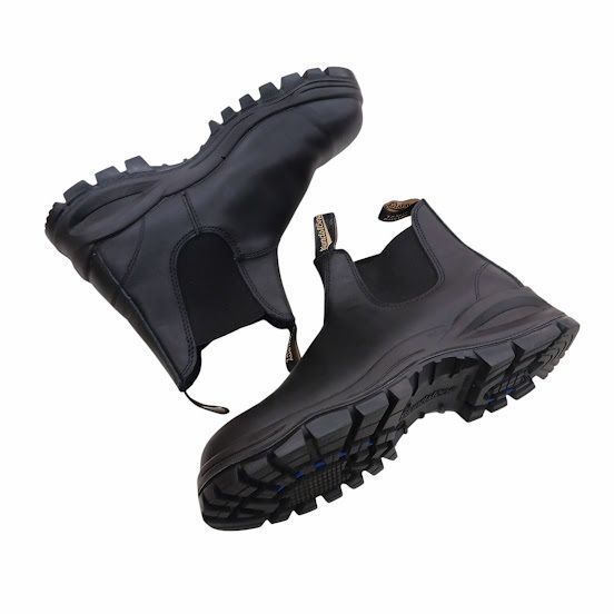 美品！ブランドストーンサイドゴアブーツサイズ6 美品 希少サイズ Blundstoneスエードサイドゴアブーツ 6