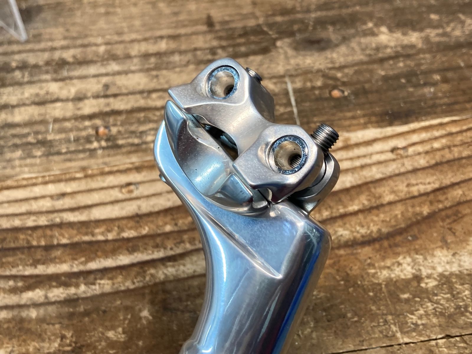 NJS Φ27.2