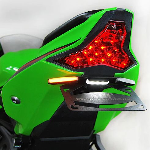 NC ZX-4R ZX-25R フェンダーレスキット 受注製造 - メルカリ