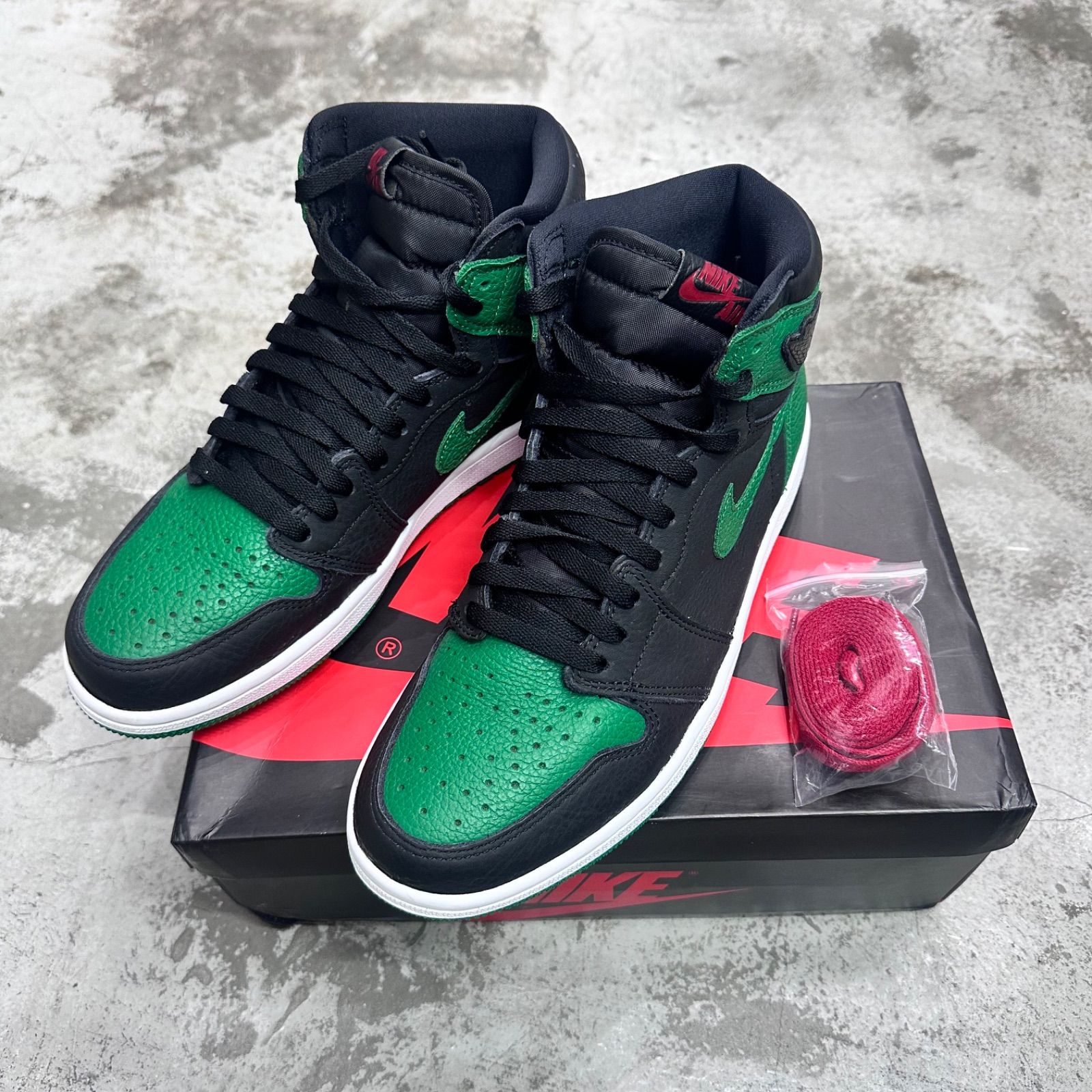 NIKE Air Jordan 1 Retro High OG Pine Green 2020年製