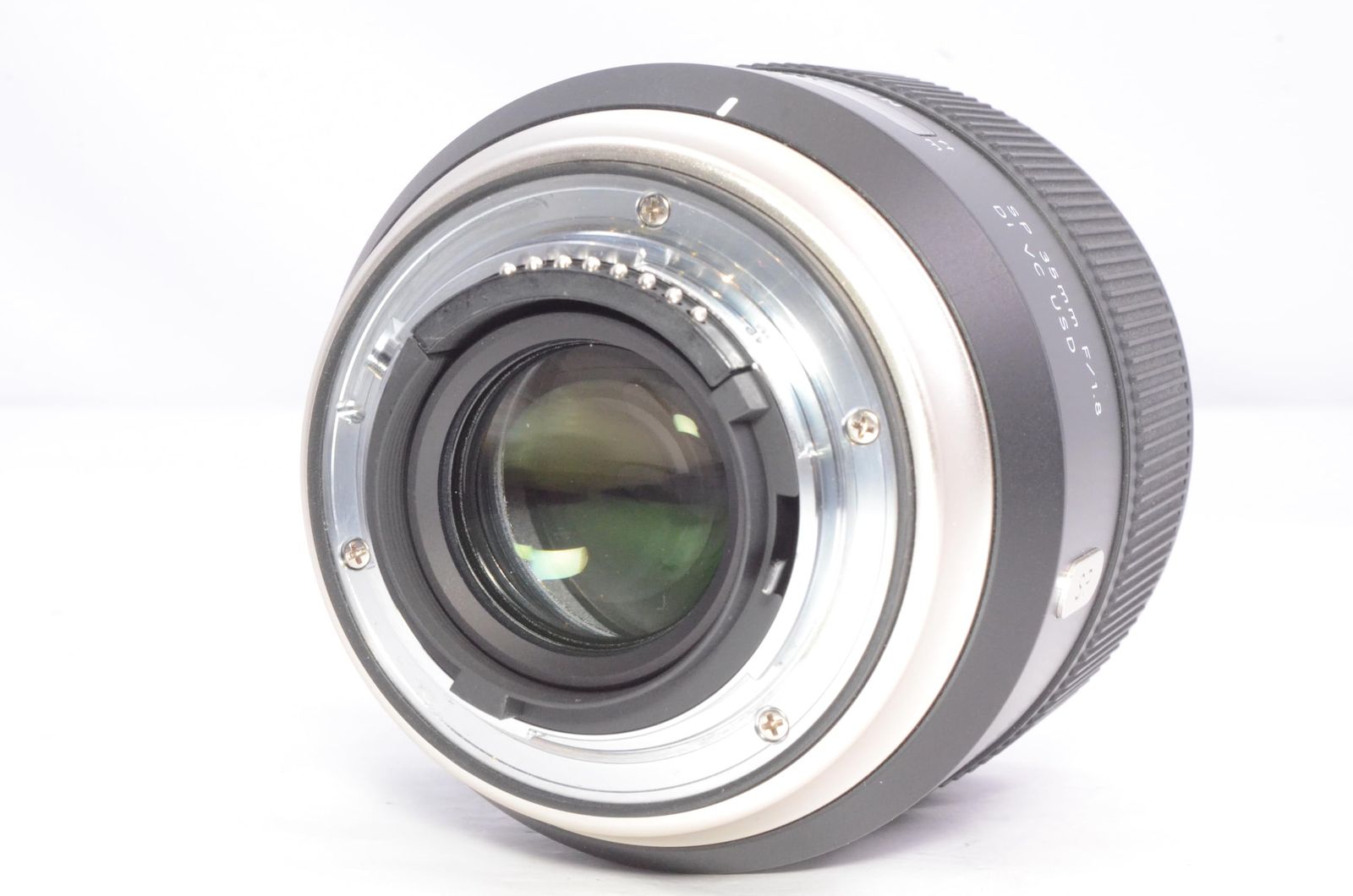 TAMRON 単焦点レンズ SP35mm F1.8 Di VC ニコン用 フルサイズ対応 F012N Amazon.co.jp: TAMRON 単焦点レンズ SP35mm F1.8 Di VC ニコン用