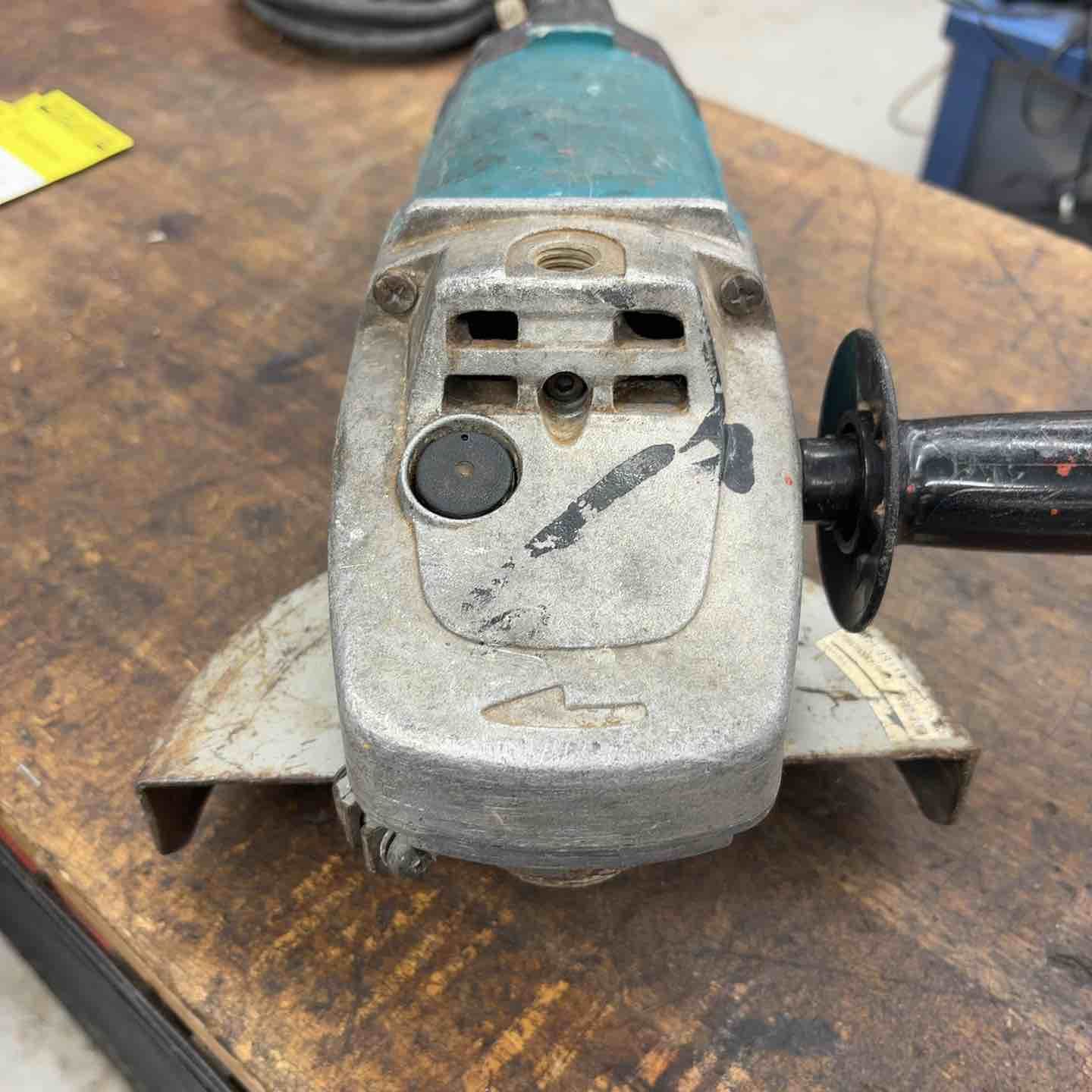 マキタ makita