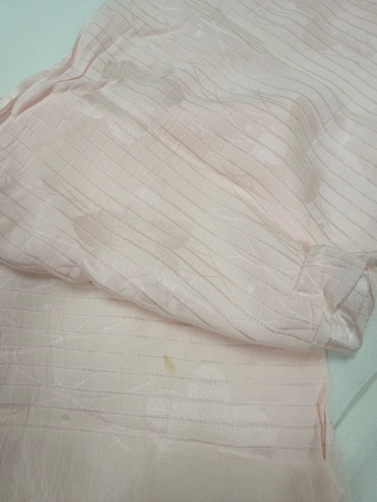 NK962GY　«花ラブリ»リユース　夏着物４点セット　夏きもの　一つ紋　抱茗荷　色無地　単　グレー　明るい灰色　銀色　Sサイズ相当　小柄な方向け　女性用　レディース　和装　和服　和風