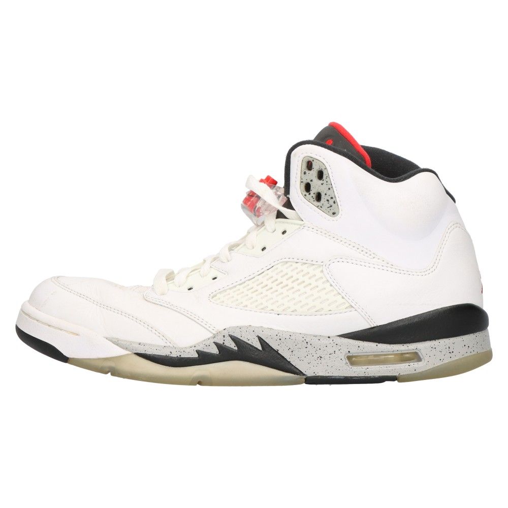 NIKE (ナイキ) AIR JORDAN 5 RETRO White Cement エアジョーダン5レトロ ホワイトセメント ハイカットスニーカー  ホワイト US11/29.0cm 136027-104 - メルカリ