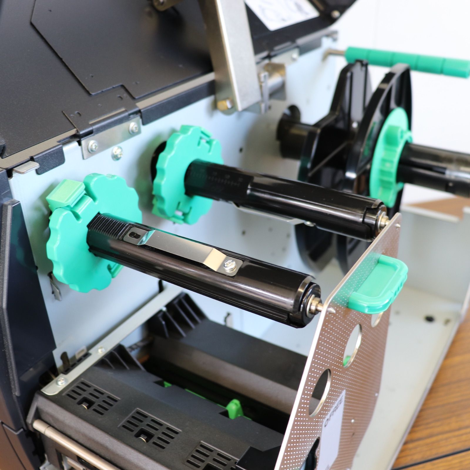 東芝テック　TEC　バーコードプリンタ　B-EX4T1-TS25-R　現状品 東芝テック TEC バーコードプリンタ B-EX4T1-TS25-R 現状品 - メルカリ