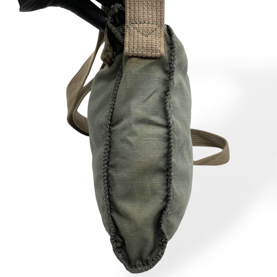 美品 DIESEL ディーゼル ショルダーバッグ ミリタリー