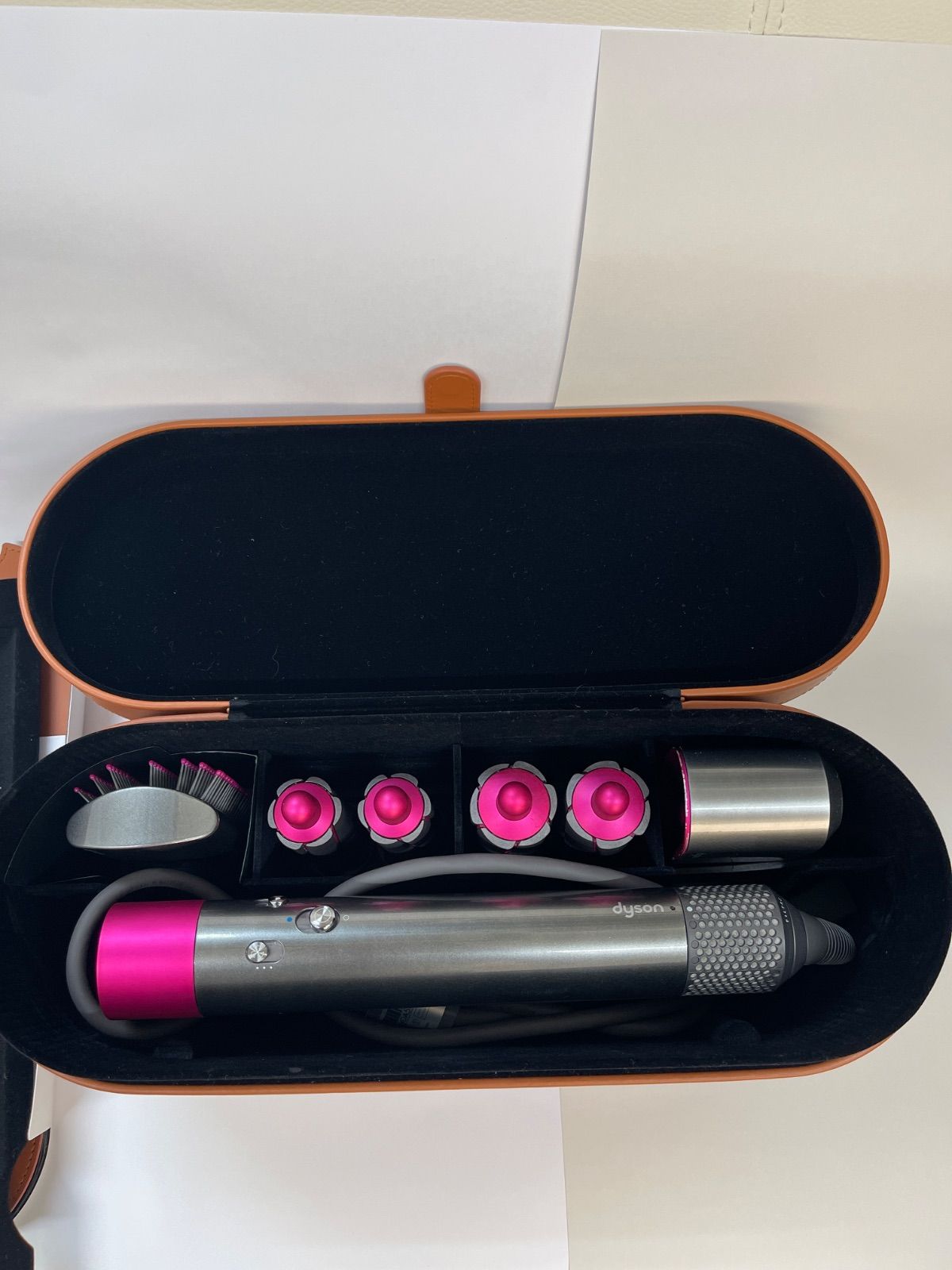 人気商品 Dyson Airwrap スタイラー ダイソン ヘアドライヤー エアーラップ