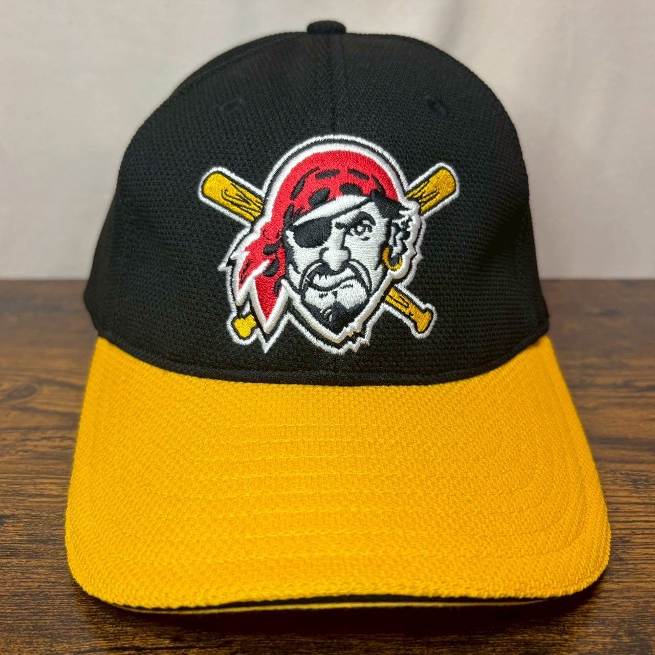 J4 ニューエラ 39thirty パイレーツ MLB ヴィンテージ 1560 J4 ニューエラ 39thirty パイレーツ MLB ヴィンテージ 1560