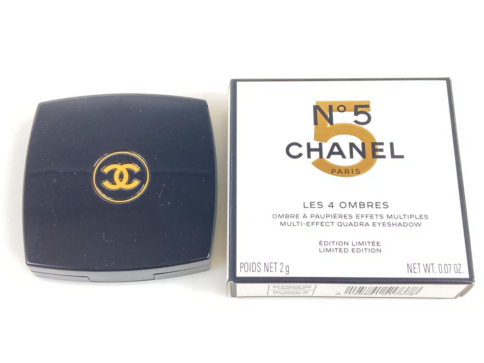 CHANEL N°5 LES 4 OMBRES アイシャドウパレット 限定版 ツイードに心躍る！ シャネルのアイシャドウパレット