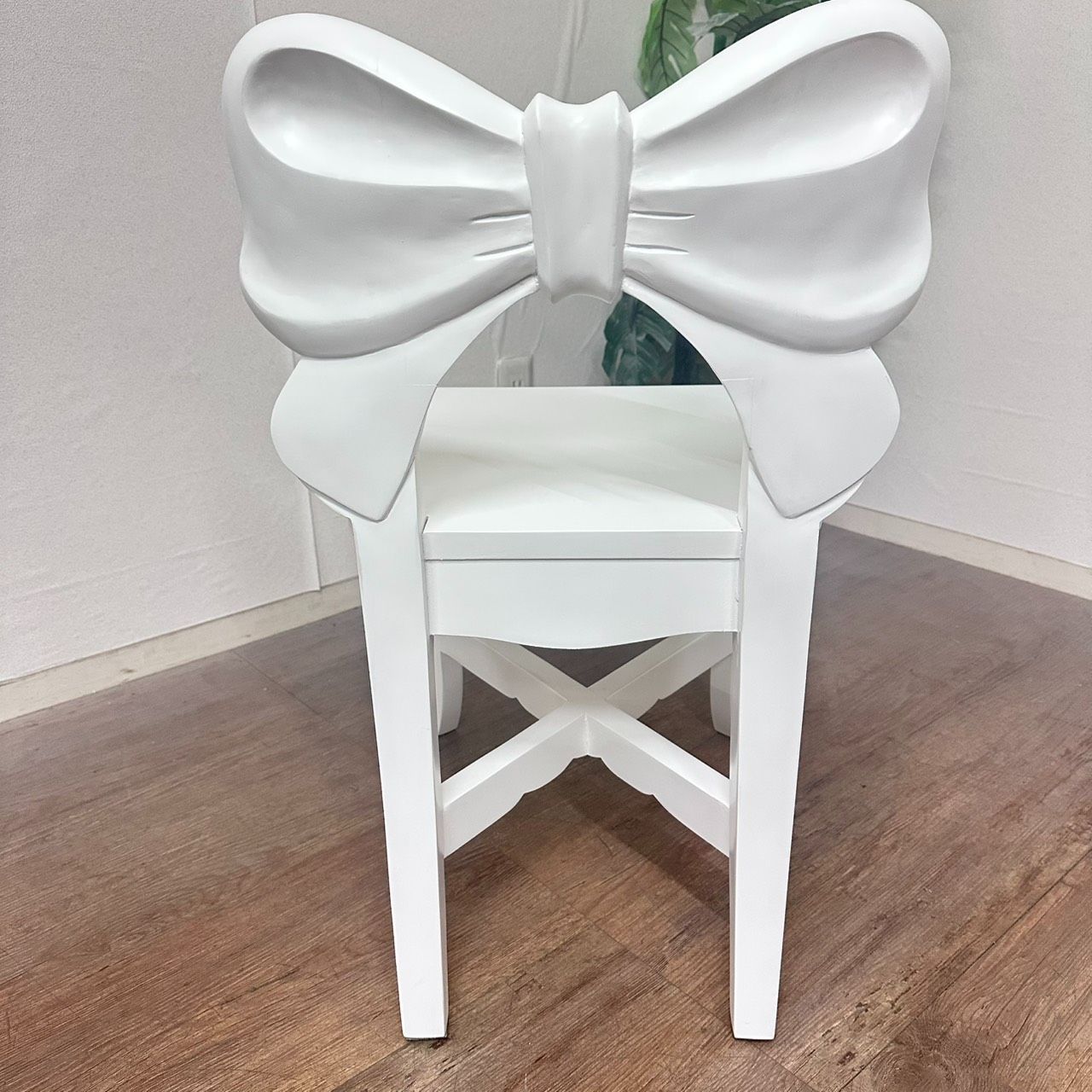 Francfranc フランフラン リボンチェア ホワイト M2657 NIKA ZUPANC リボン チェア ホワイト | Francfranc（フランフラン